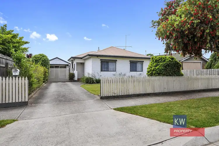8 Roger Street, Morwell VIC 3840