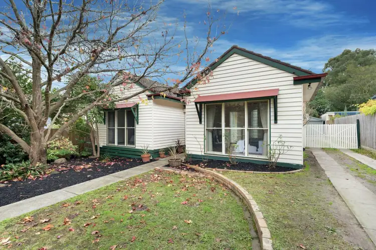 22 Cootamundra Crescent, Blackburn VIC 3130