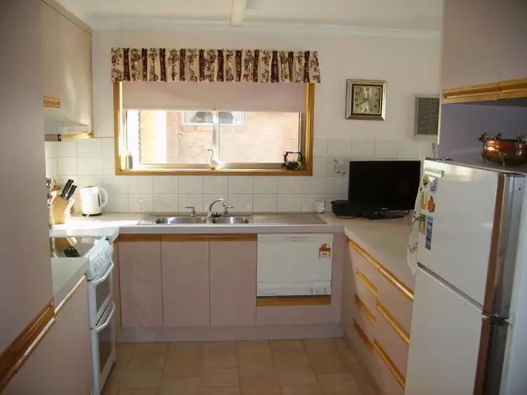 Fifth view of Homely unit listing, **UNDER CONTRACT**1/11 Elgin Street, Morwell VIC 3840