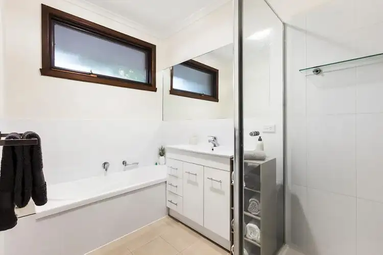 Sixth view of Homely house listing, 5 Erilyn Court, Vermont VIC 3133