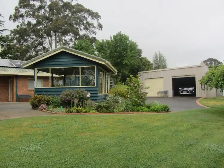 Second view of Homely house listing, 41 Albert Road, Drouin VIC 3818