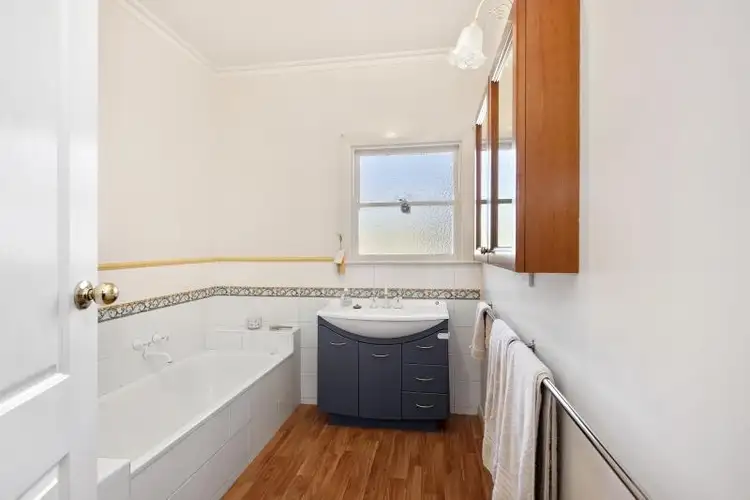 Fifth view of Homely house listing, 10 Lake Street, Wendouree VIC 3355