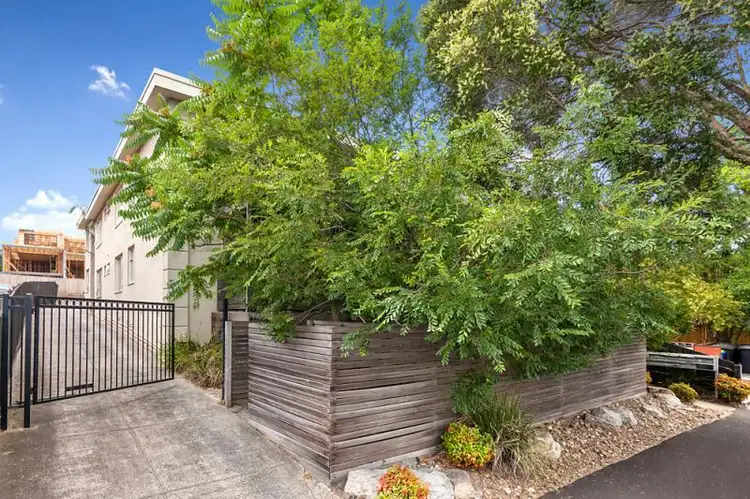 Main view of Homely apartment listing, 8/21 Elphin Grove, Hawthorn VIC 3122