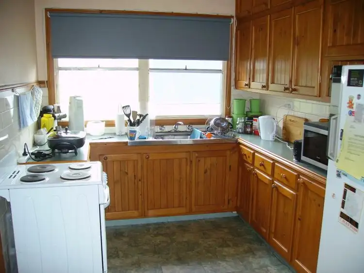 Seventh view of Homely house listing, *UNDER CONTRACT* 34 Porter Street, Morwell VIC 3840