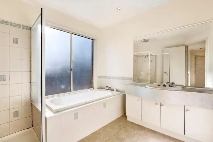 Sixth view of Homely house listing, 21 Pratico Court, Forest Hill VIC 3131