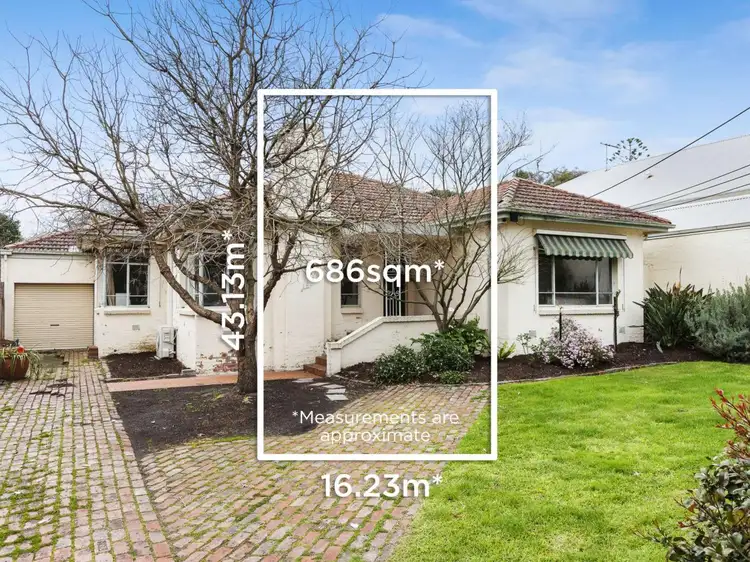 19 Lesley Street, Camberwell VIC 3124