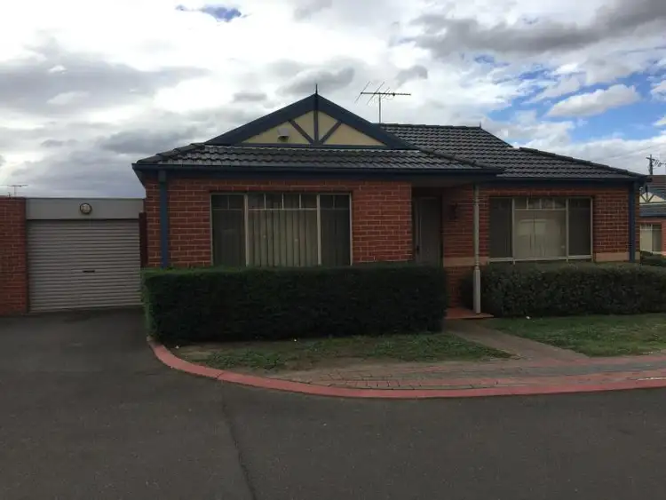 52/7 Regan Street, St Albans VIC 3021
