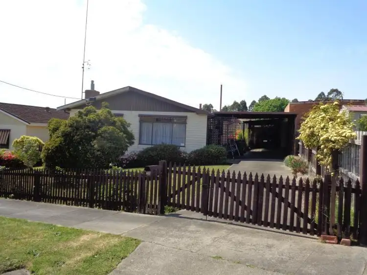 **PRICE REDUCED**28 East Street, Yallourn North VIC 3825
