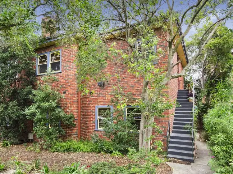 2/5 Finchley Court, Hawthorn VIC 3122