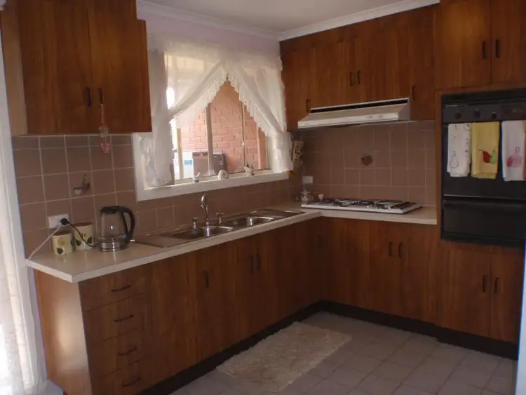 Second view of Homely unit listing, 4/38 Elizabeth Street, St Albans VIC 3021
