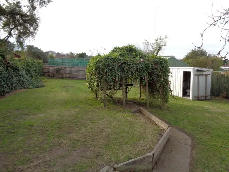 Seventh view of Homely house listing, **UNDER CONTRACT**17 Satelberg Street, Morwell VIC 3840