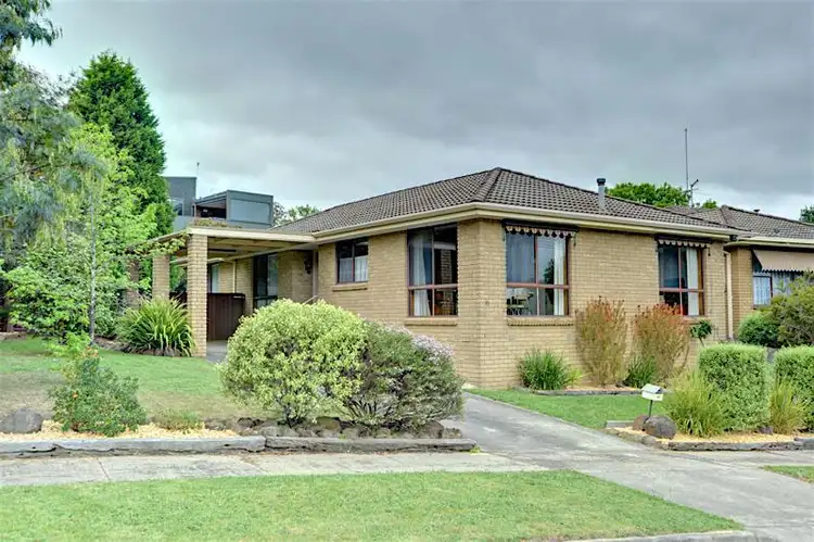 16 Margaret Avenue, Ballarat North VIC 3350