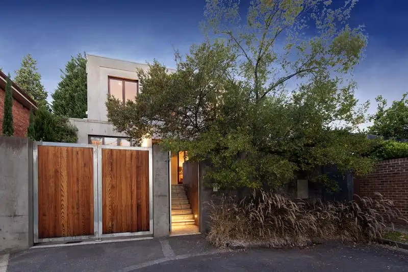 Main view of Homely house listing, 10 Ormsby Grove, Toorak VIC 3142