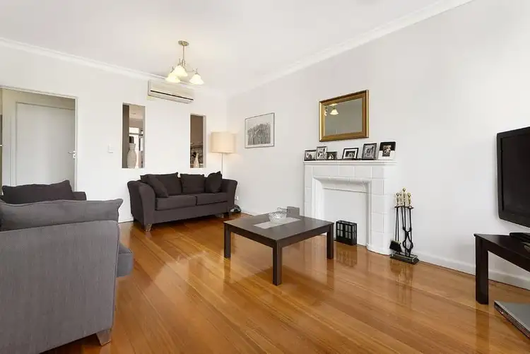 Third view of Homely apartment listing, 4/656 Toorak Road, Toorak VIC 3142