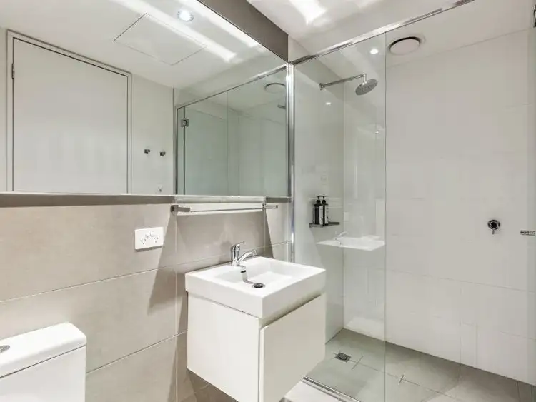 Fourth view of Homely apartment listing, 204/770B Toorak Road, Glen Iris VIC 3146