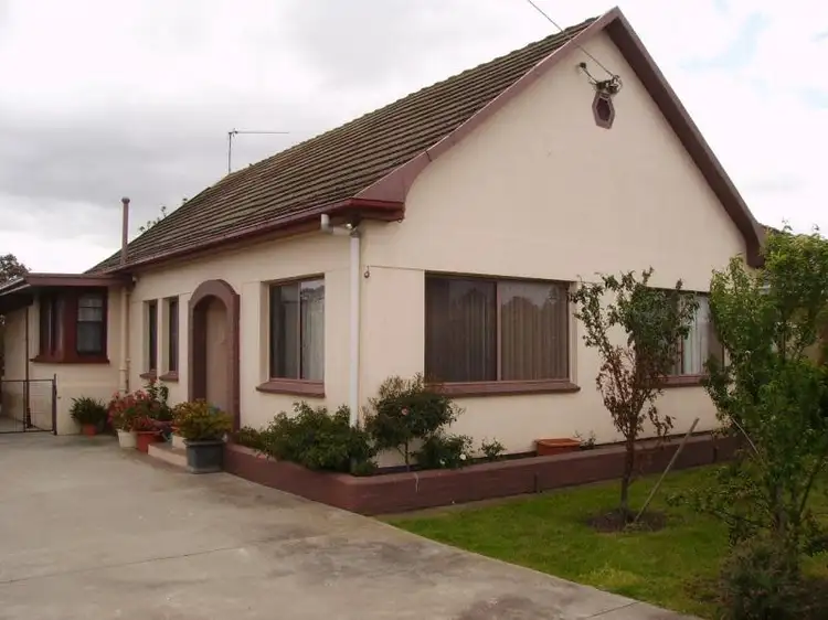 83 Holmes Road, Morwell VIC 3840