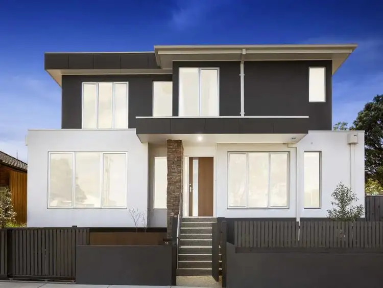 11 Alder Street, Burwood VIC 3125