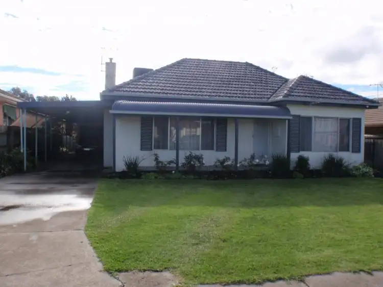118 George Street, St Albans VIC 3021