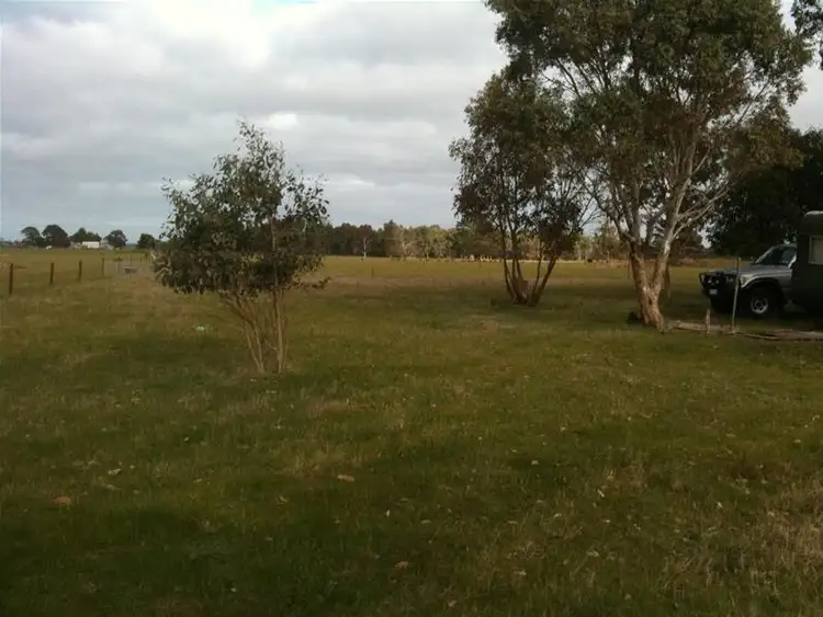 Third view of Homely rural property listing, 6a&6b Exchequer Road, Cape Clear VIC 3351