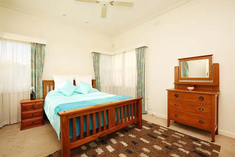 Fourth view of Homely house listing, 19 Marriot Road, Bentleigh VIC 3204