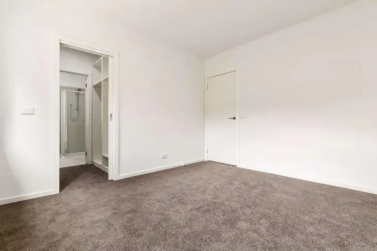 Fifth view of Homely townhouse listing, 2/28 Heatherdale Road, Mitcham VIC 3132