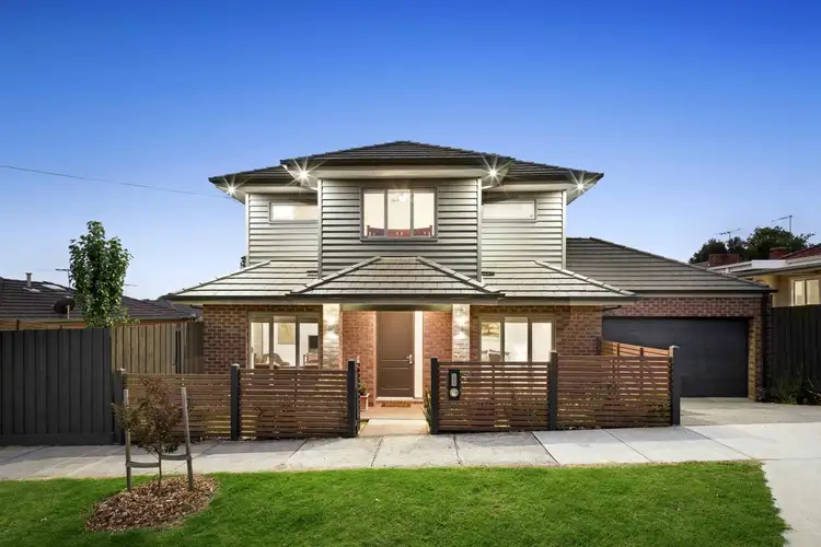 2A Leach Avenue, Box Hill North VIC 3129