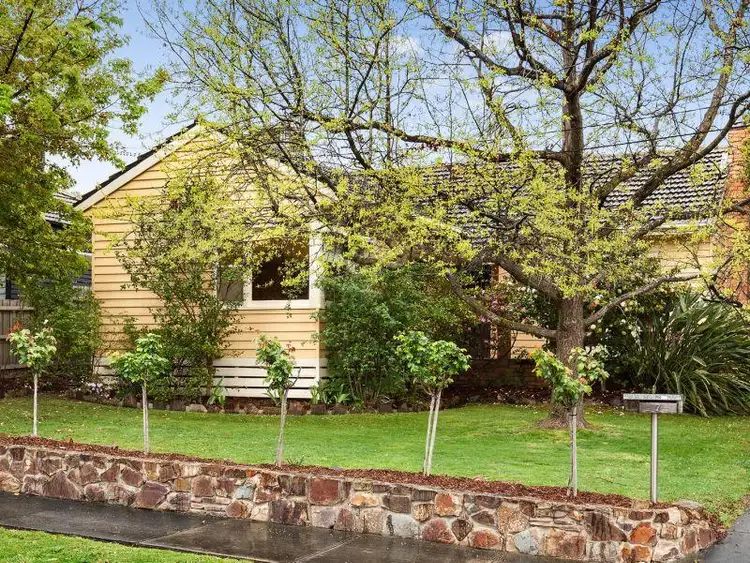 7 Simmons Street, Box Hill North VIC 3129
