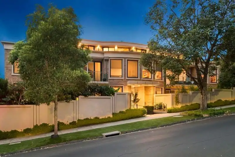 Main view of Homely apartment listing, 9/1 Robertson Street, Toorak VIC 3142