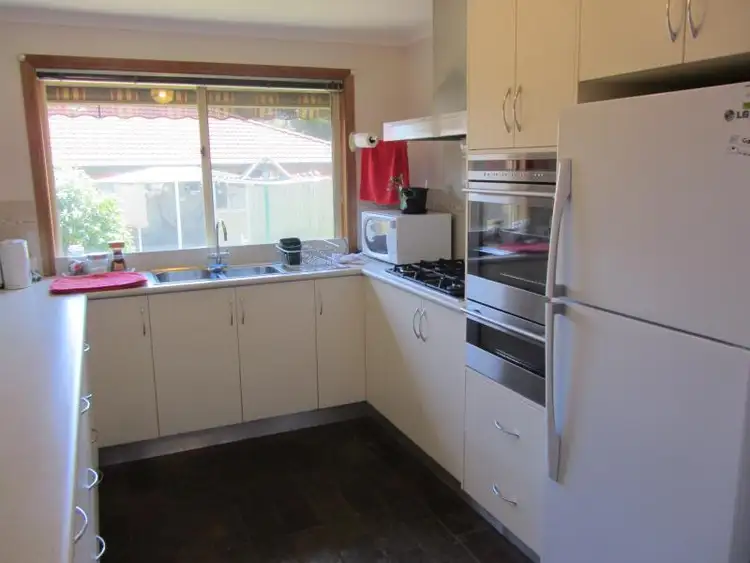 Seventh view of Homely house listing, 4 Grandview Close, Drouin VIC 3818