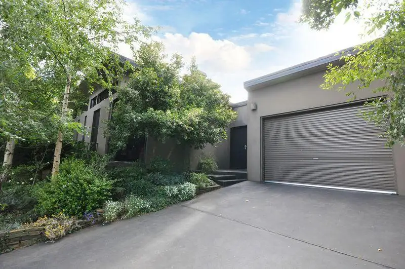 Main view of Homely house listing, 2/6 Hunter Crescent, Warragul VIC 3820