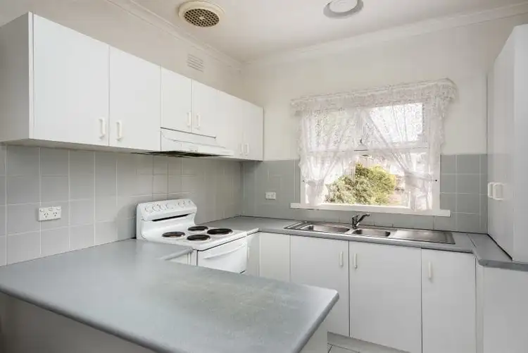 Fifth view of Homely house listing, 8 Harris Street, Blackburn North VIC 3130