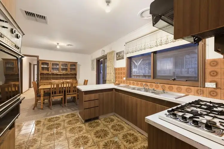 Fifth view of Homely house listing, 200 Hawthorn Road, Vermont South VIC 3133