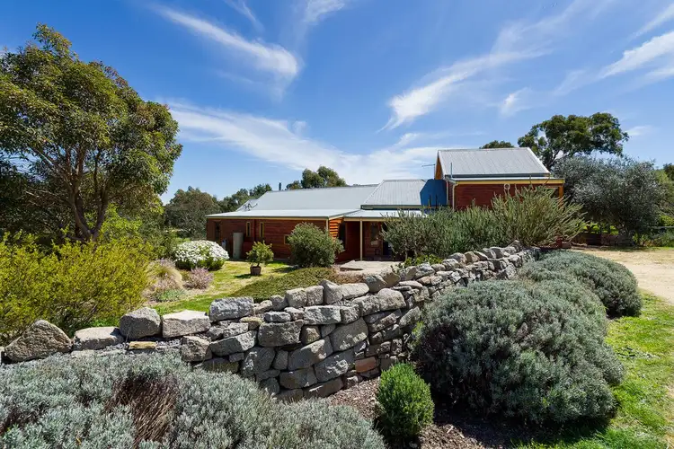 34 Musselwhite Drive, Faraday VIC 3451