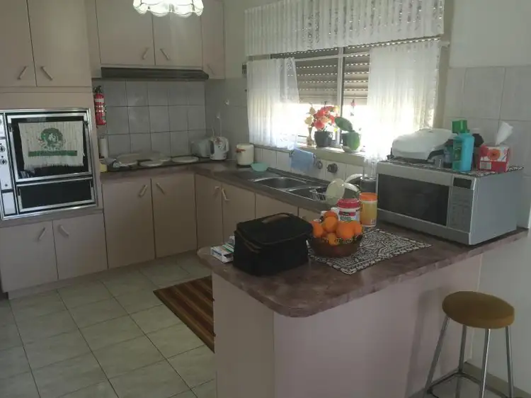 Third view of Homely house listing, 6 Bean Court, Keilor Downs VIC 3038