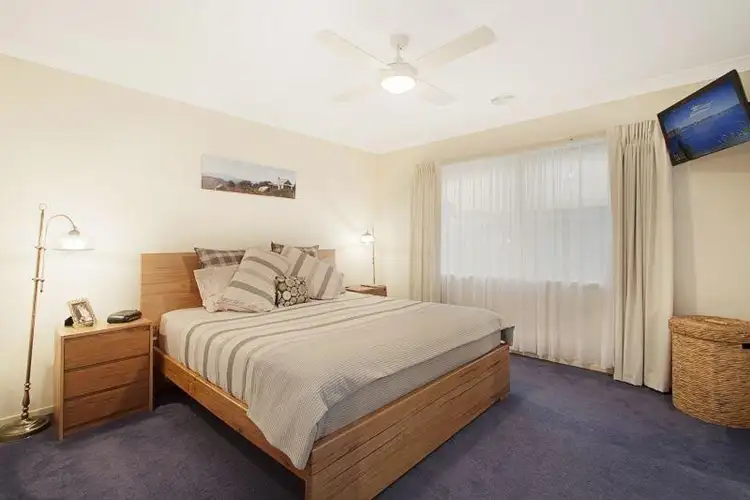 Second view of Homely house listing, 11 Petrel Place, Berwick VIC 3806