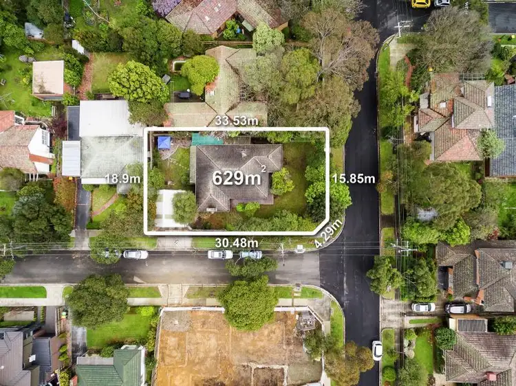 8 Williamson Road, Mont Albert North VIC 3129