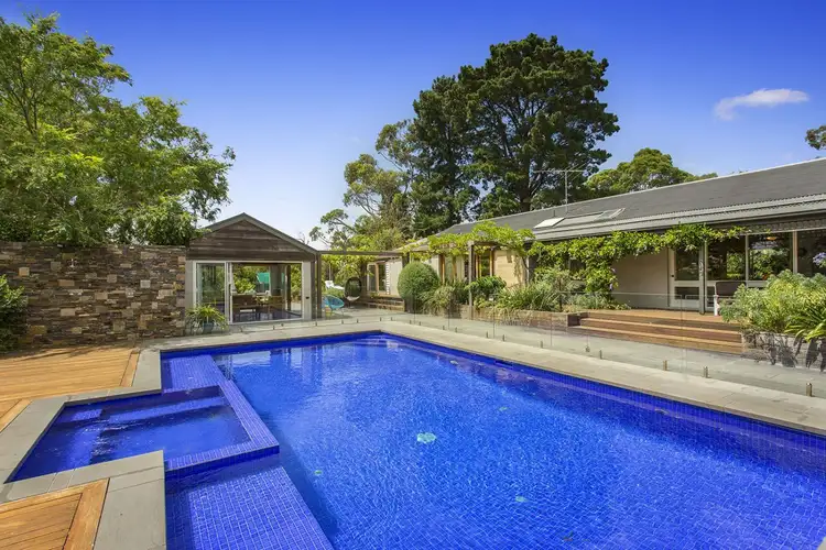 8 Fontayne Court, Frankston South VIC 3199