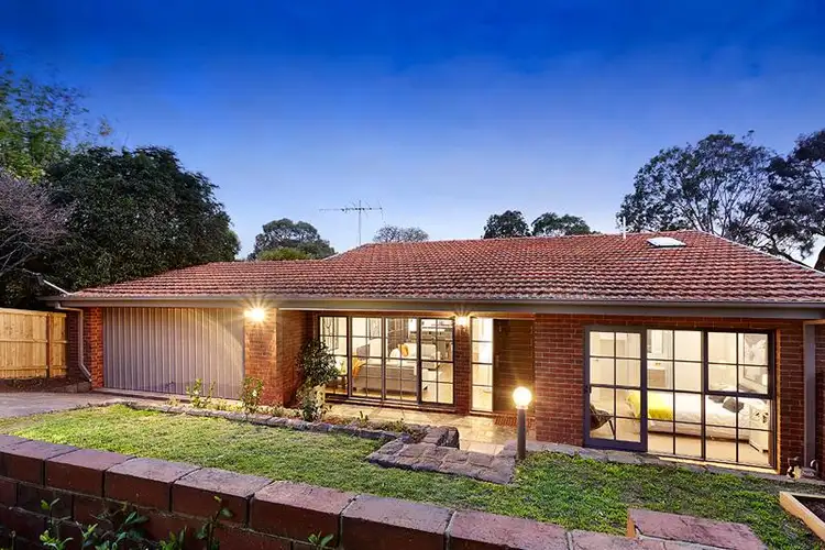 1/6 Erasmus Street, Surrey Hills VIC 3127