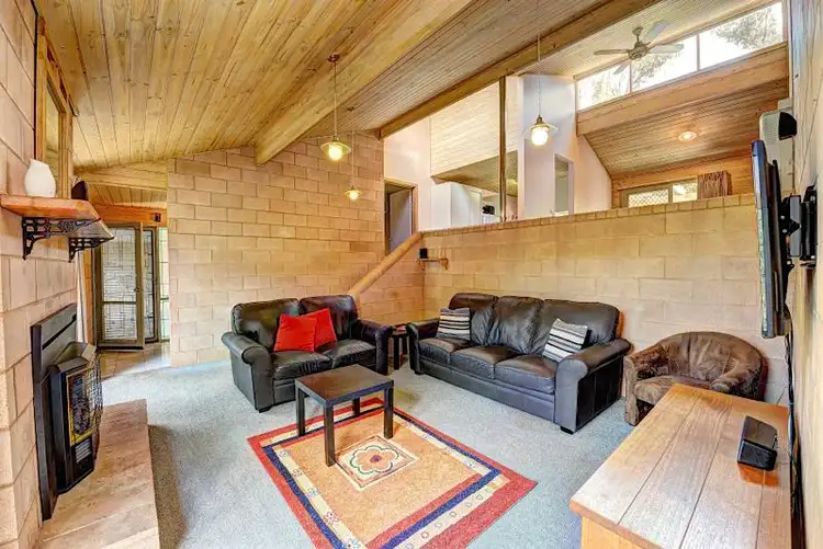 Fifth view of Homely house listing, 6 Pindari Drive, Mount Clear VIC 3350