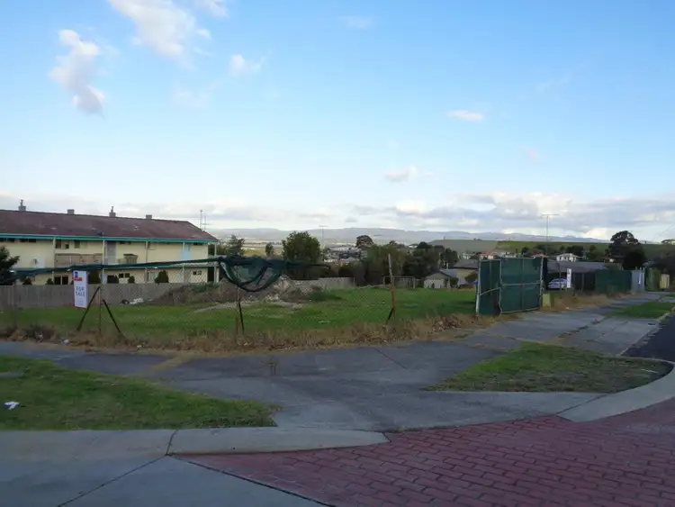 14 Rintoull Street, Morwell VIC 3840