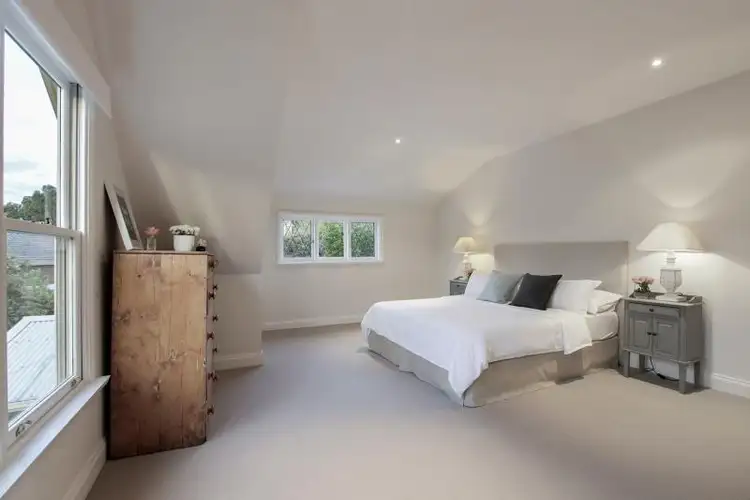 Sixth view of Homely house listing, 2 Weafgreen Court, Camberwell VIC 3124