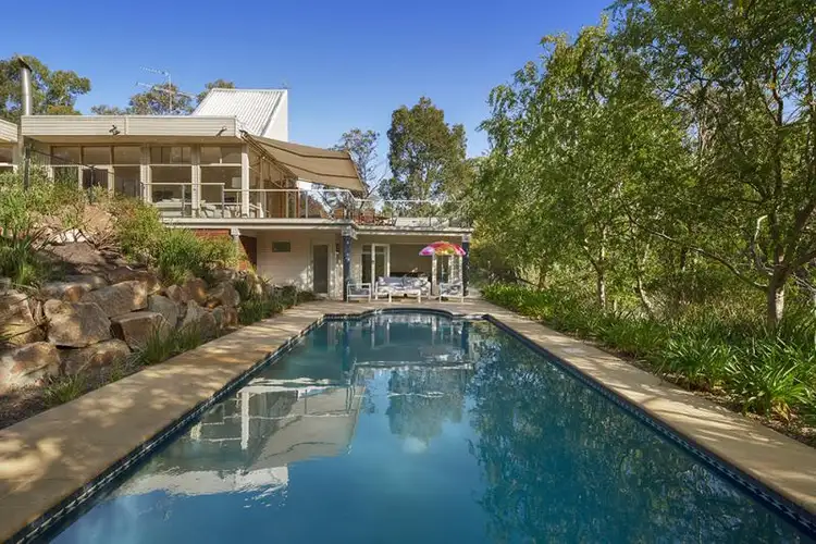 6 Pennington Close, Mount Eliza VIC 3930