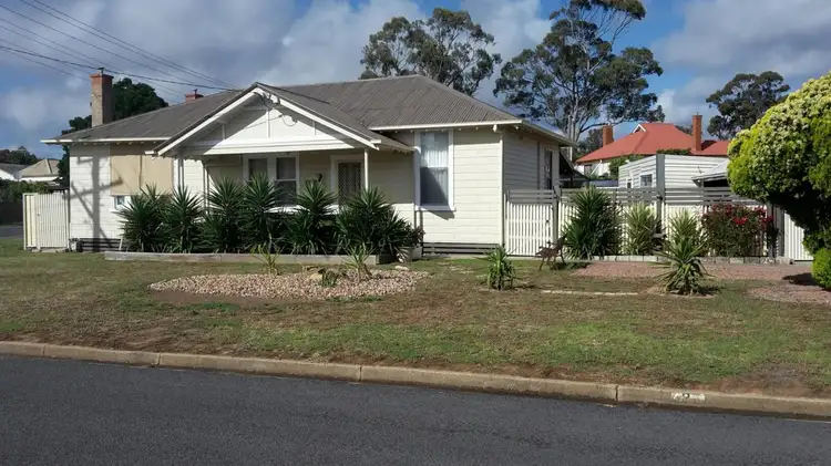 2 Rogers Street