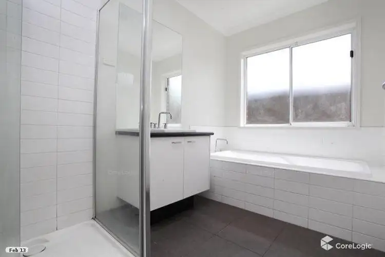 Seventh view of Homely house listing, 1 Howardson Circuit, St Albans VIC 3021