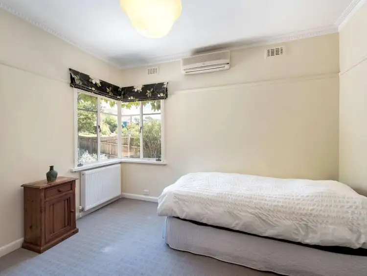 Fifth view of Homely house listing, 137 Woodhouse Grove, Box Hill North VIC 3129