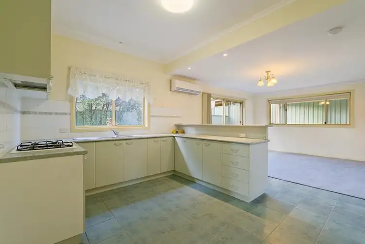 Sixth view of Homely house listing, 2/41 Hunter Street, Castlemaine VIC 3450