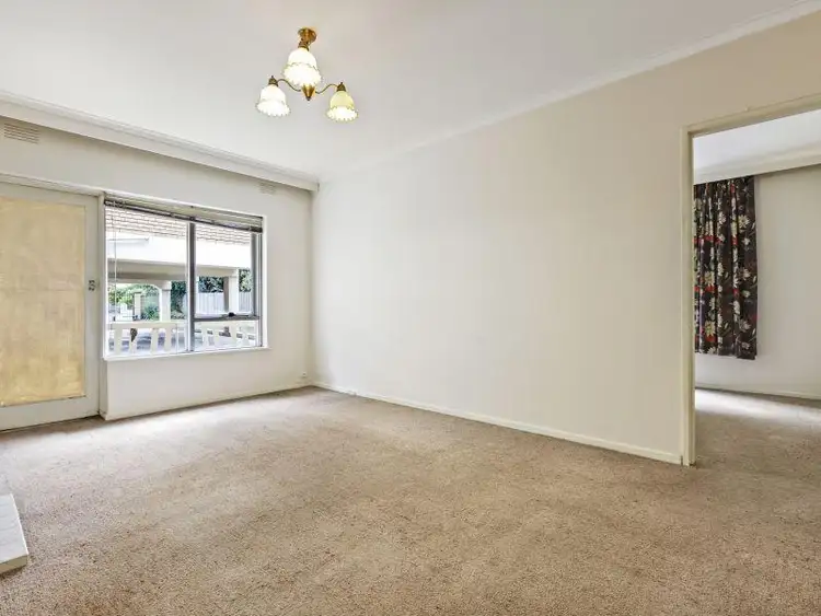 Second view of Homely apartment listing, 7/176 Murrumbeena Road, Murrumbeena VIC 3163