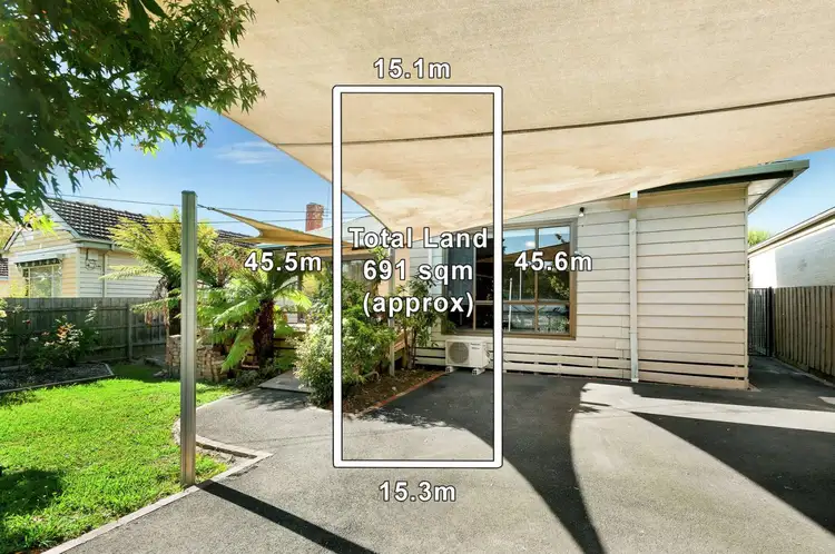 9 Esdale Street, Blackburn VIC 3130