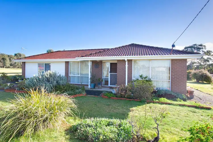 10 Leigh Court, Dereel VIC 3352