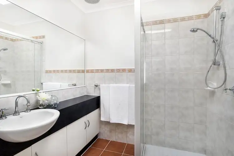 Sixth view of Homely villa listing, 4/9 Mackay Avenue, Glen Huntly VIC 3163